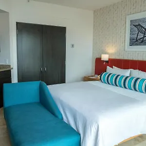 Cachet Cabo Hotel